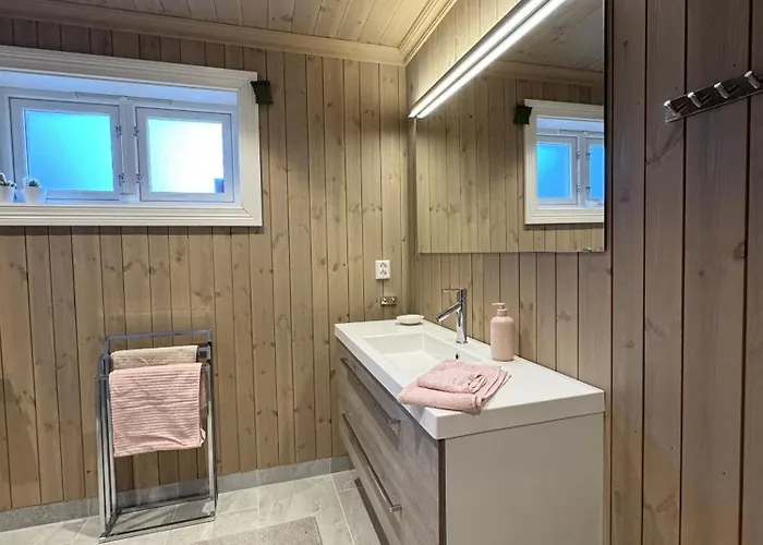 Spacious And Roomy On Golsfjellet 度假居 *