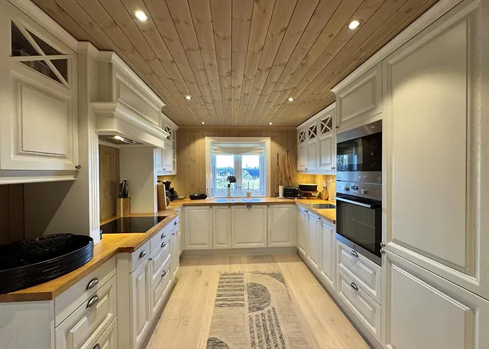 Spacious And Roomy On Golsfjellet 度假居